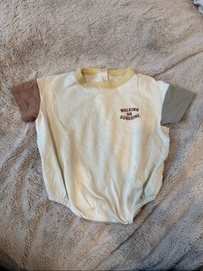 Quincy Mae Cream Bodysuit with Tan & Gray Sleeves